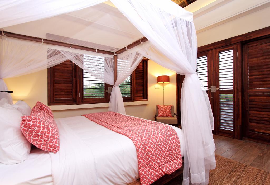 Villa Suar Drupadi เซมินยัค ภายนอก รูปภาพ
