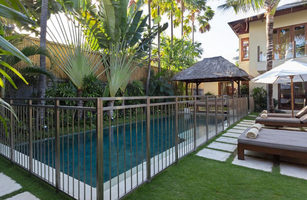 Villa Suar Drupadi เซมินยัค ภายนอก รูปภาพ