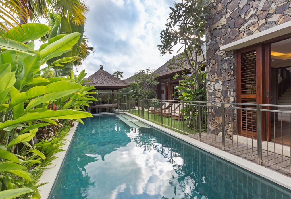 Villa Suar Drupadi เซมินยัค ภายนอก รูปภาพ